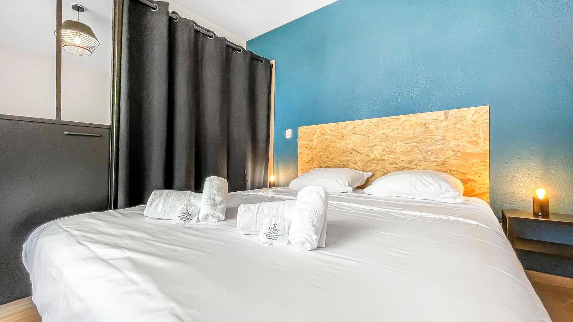 Homey Chloe - New - Parking Gratuit - Balcon Prive - Proche Geneve Annemasse Bagian luar foto