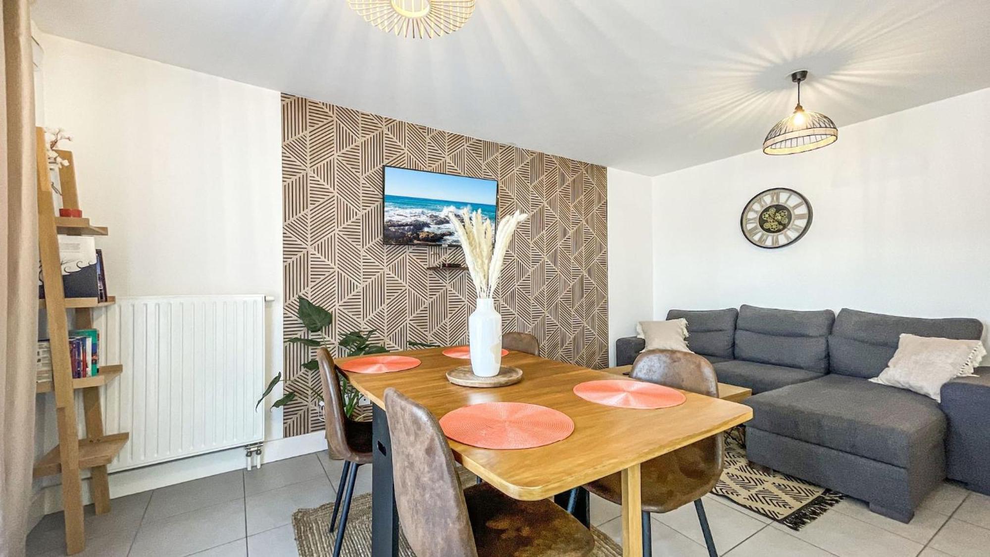 Homey Chloe - New - Parking Gratuit - Balcon Prive - Proche Geneve Annemasse Bagian luar foto